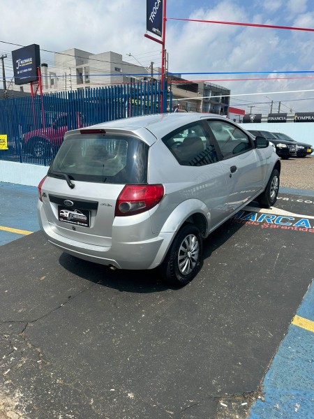 Ford KA 2009 - Image 11